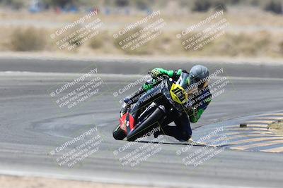 media/Apr-20-2025-CVMA (Sun) [[39090e8767]]/Race 11-500-350 Supersport (Holeshot)/